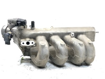 1997-2000 Ford Escort Upper Intake Manifold Assembly Plenum 2.0L Throttle Valve