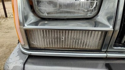 1984-1996 Jeep Cherokee Passenger Right Front Turn Signal Light Lamp Oem