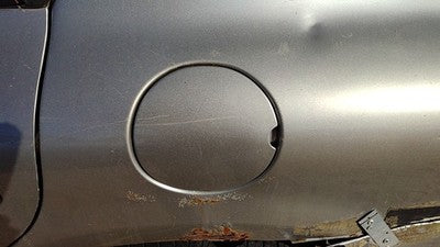 2000-2005 Pontiac Bonneville Fuel Tank Door With Hinge Gas Lid Filler Silver 67U