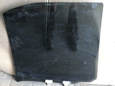 2000-2004 Nissan Xterra Driver Left Rear Side Window Door Glass Oem Back
