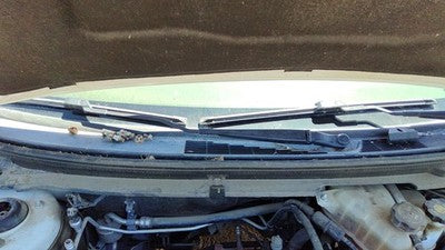 2011 Chevy Malibu Windshield Wiper Cowl Vent Trim Panel Oem Cover
