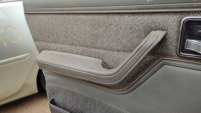 1992 Jeep Cherokee Driver Left Inside Pull Handle Arm Rest Panel Oem Gray