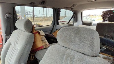 2001-2003 Toyota Sienna Pair Of Front Headrests Oem Left Right Set Seat