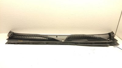2002 Silverado 2500 Hd Windshield Wiper Cowl Vent Trim Panel Oem Cover