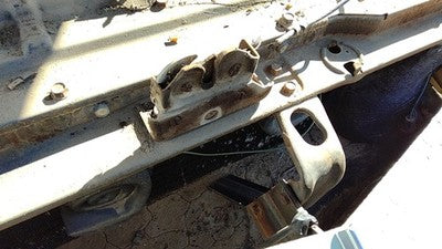 1973-1975 Cutlass Supreme Hood Latch Oem 00550525
