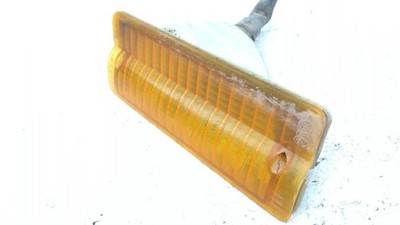 1984-1991 Jeep Grand Wagoneer Passenger Right Front Turn Signal Light Lamp Oem