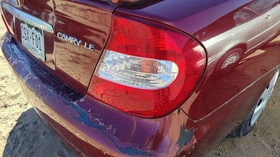 2002-2004 Toyota Camry Passenger Right Tail Light Brake Lamp Oem Rear 81550Aa050