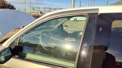 2004-2007 Ford Freestar Driver Left Front Side Window Door Glass Oem