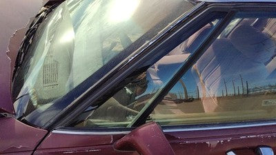 92-99 Buick Lesabre Driver Left Front Vent Window Small Door Glass With Frame