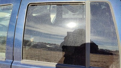 1999-2004 Jeep Grand Cherokee Driver Left Rear Side Window Door Glass Oem Back