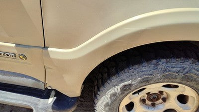 1998 99 Navigator Passenger Right Front Wheel Flare Moulding Fender Gold Bi