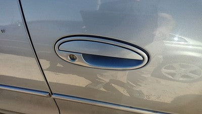 1998-02 Oldsmobile Intrigue Passenger Right Front Outside Door Handle Silver 17U