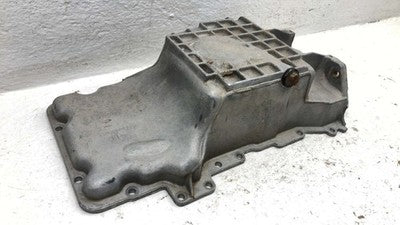 1996-2005 Ford Taurus Engine Oil Pan With Good Drain Plug Oem 3.0L Dohc