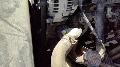 2002 Sierra 2500 Hd Power Steering Pump With Mount Bracket 8.1l