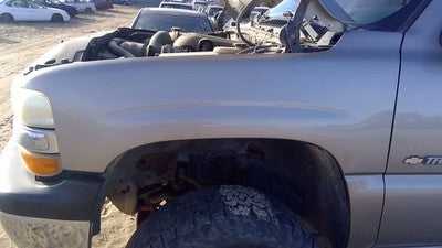 2000-2006 Chevy Tahoe Driver Left Front Fender Oem Pewter 11u