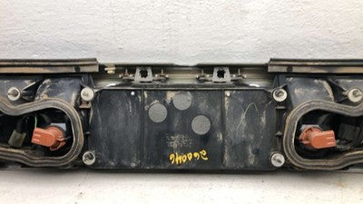 1991-1996 Buick Park Ave Ultra Middle Center Tail Light Brake Lamp Oem Rear