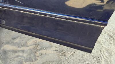 1998-2002 Oldsmobile Intrigue Driver Left Front Moulding From Door Oem Blue 28u