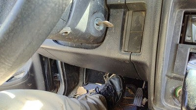 1996 97 Suzuki Sidekick Lower Dash Under Column Knee Bolster Trim Panel Gray Gri