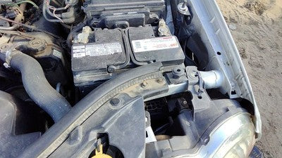 05-10 Grand Cherokee Complete Battery Box Mount Tray With Hold Down Oem 4.7L