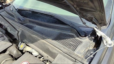 2010 Chevy Traverse Windshield Wiper Cowl Vent Trim Panel Oem Cover
