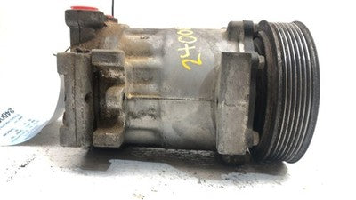 1994-1995 Dodge Dakota Ac Compressor Air Conditioner Pump Assembly Oem 5.2L
