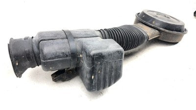 94-95 Silverado 1500 Complete Cleaner Filter Box Housing With Tube 4.3L