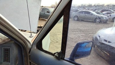 83-88 Ford Ranger Passenger Right Front Vent Window Small Door Glass With Frame