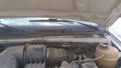 2002 Ford Van E450 Windshield Wiper Cowl Vent Trim Panel Oem Grille
