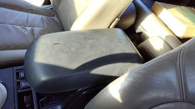 04-08 Endeavor Center Console Lid Only Arm Rest Fold Down 02Q Sand Blast
