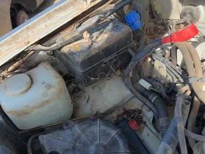 1991 Isuzu Pup Engine Fuse Box Power Distribution Panel Oem 2.6L