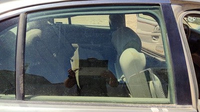 1997-2005 Park Ave Ultra Passenger Right Rear Side Window Door Glass Oem Back