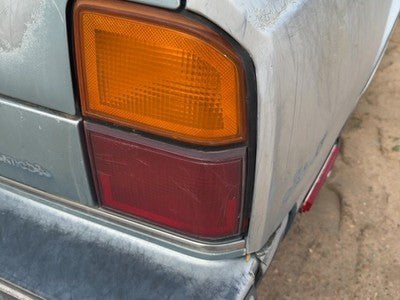 1986-1989 Olds 88 Passenger Right Tail Light Brake Lamp Oem Rear 05974540