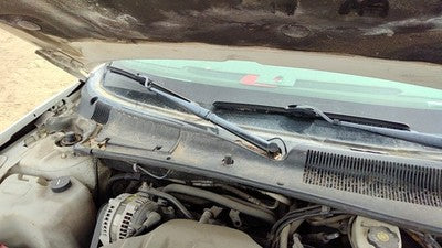 2004 Buick Lesabre Windshield Wiper Cowl Vent Trim Panel Oem Cover