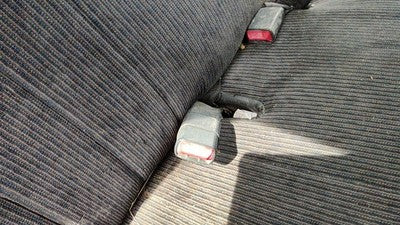 1999-03 S10 Pickup Passenger Right Front Seat Belt Buckle Receiver Oem Gray 12D