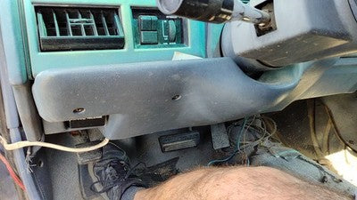 1985-96 Olds Cutlass Ciera Lower Dash Under Column Knee Bolster Trim Panel Blue