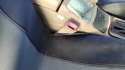 2000-2004 Buick Regal Passenger Right Front Seat Belt Buckle Receiver Taupe 523