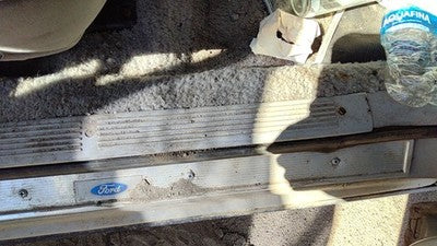 85 Grand Marquis Passenger Right Front Lower Sill Step Kick Trim Gray Oem