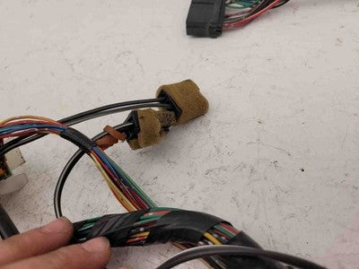 1998 Mitsubishi Eclipse Dash Speedometer Gauge Cluster Wiring Harness Mr225453
