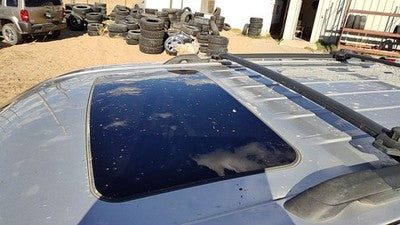 2005-2010 Jeep Grand Cherokee Sun Roof Glass Oem Top Window 05139931Aa