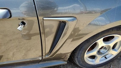 2003 Ford Mustang Driver Left Rear Moulding On Quarter Panel Oem Shadow Gray Cx