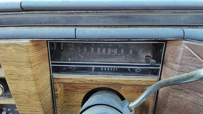 1981-1984 Deville Sedan Speedometer Cluster Instrument Gauges Panel Oem Dash