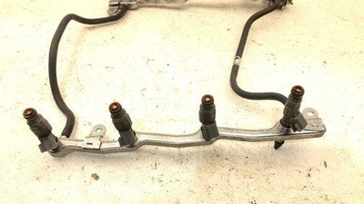 2001-2002 Grand Marquis Complete Fuel Rail With Injectors Set Loaded Oem 4.6L