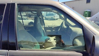 1997-2002 Ford Expedition Passenger Right Front Side Window Door Glass Oem