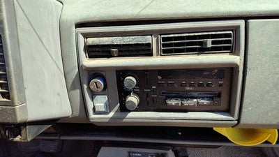 1986-1994 S10 Blazer Trim Bezel Around Radio Surround Dash Panel Oem Gray