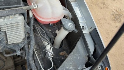 2003-2007 Saturn Ion Windshield Washer Fluid Reservoir With Pump Oem Wiper Tank