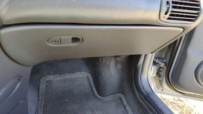 98-01 Oldsmobile Intrigue Glove Box Assembly Complete Door With Latch Gray 14B