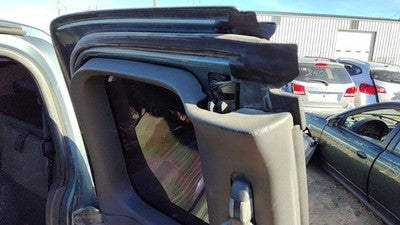 2004-2012 Gmc Canyon Driver Left Rear Door Latch With Rods/Cables Oem Back