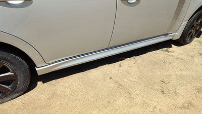 07-12 Sentra Sr Passenger Right Lower Rocker Panel Moulding Side Silver K23
