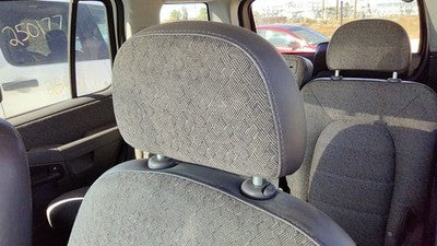 2004-2005 Ford Explorer Pair Of Front Headrests Oem Left Right Set Seat