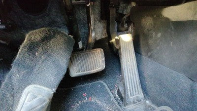 2014 Kia Sorento Gas And Brake Pedal Assembly Automatic Transmission